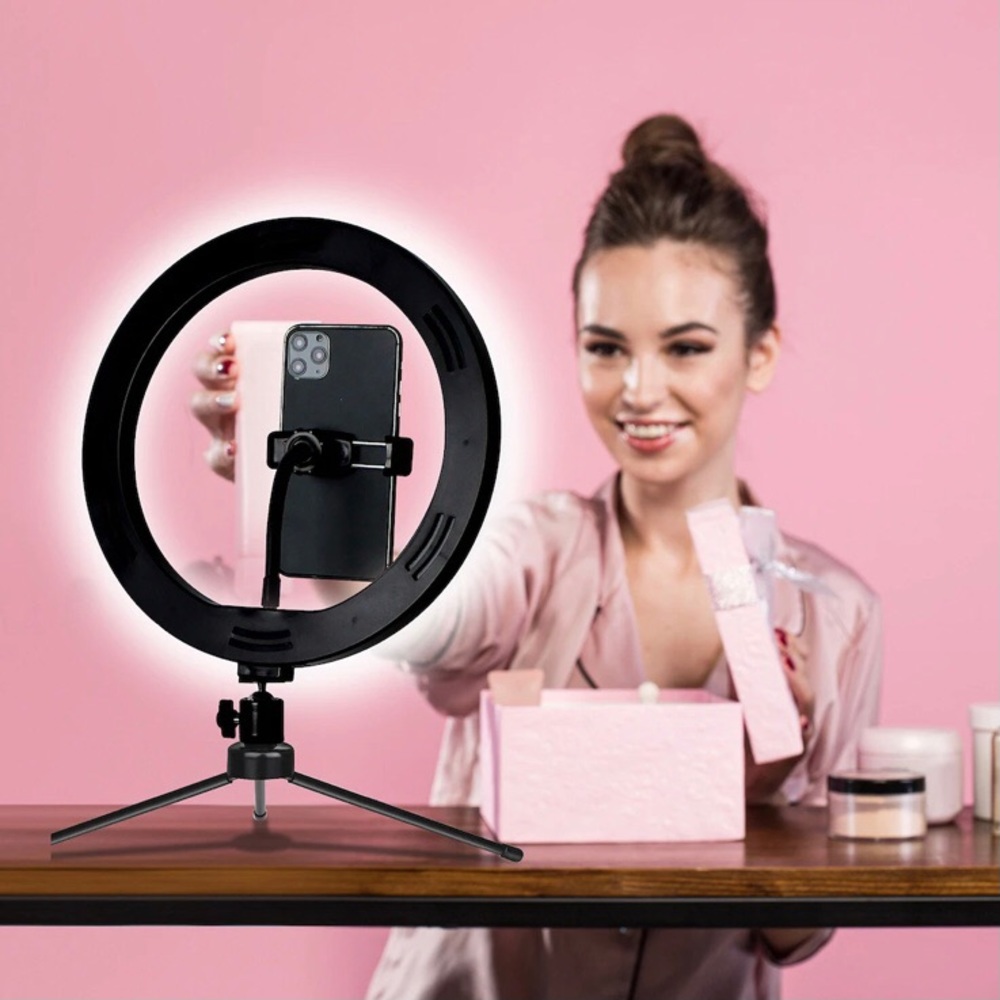 Aduro Home Streaming Studio - Picture 5 of 7